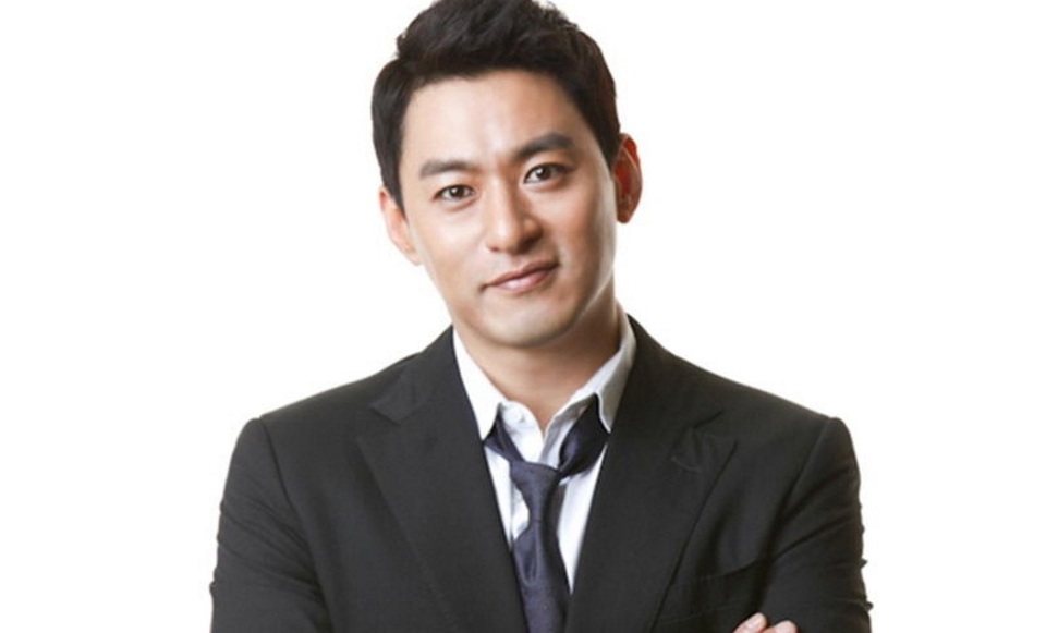 Hyun Bin lên tiếng về tin đồn liên đới vụ “săn gái trẻ” của Jang Dong Gun - 3 Hyun Bin lên tiếng về tin đồn liên đới vụ “săn gái trẻ” của Jang Dong Gun - 3