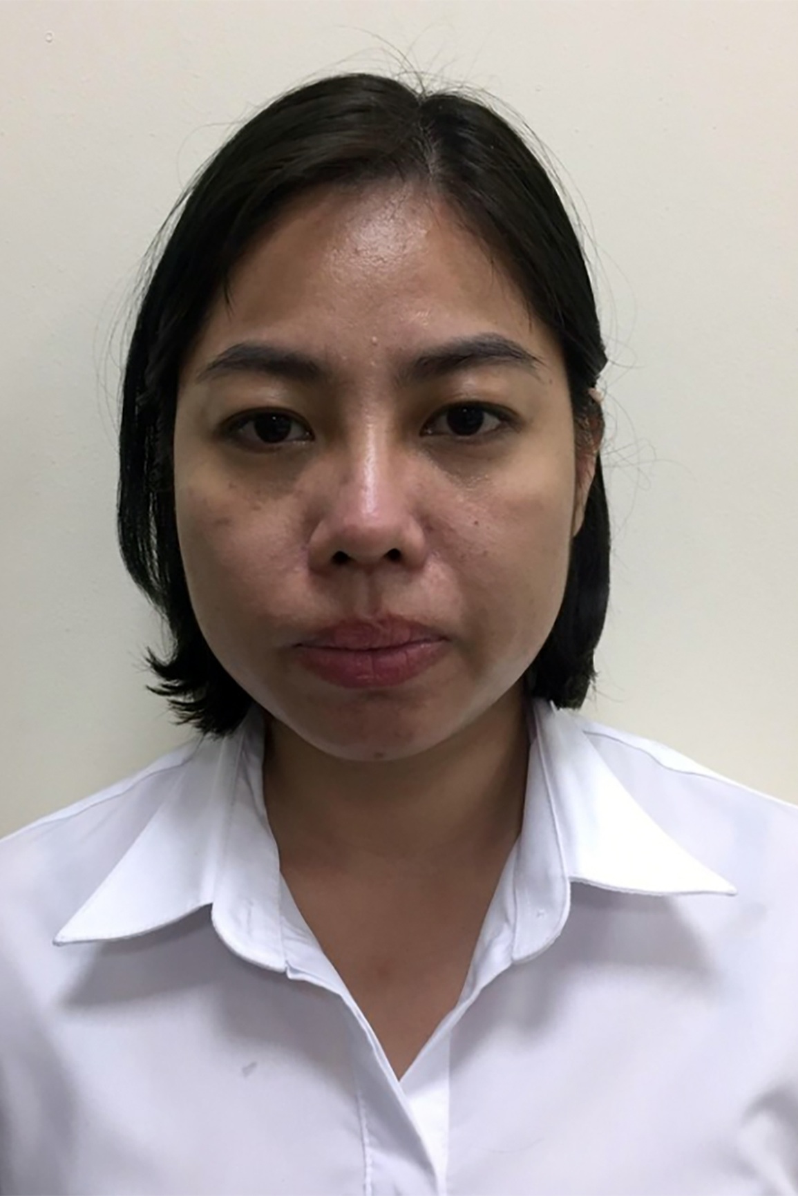 Nữ giám đốc ở Hà Nội lừa hàng loạt người muốn đi du học - 1 Nữ giám đốc ở Hà Nội lừa hàng loạt người muốn đi du học - 1