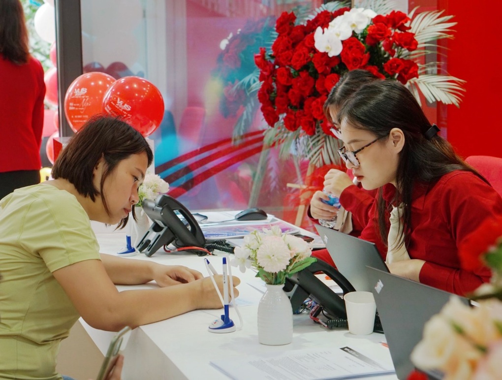 VUS ra mắt cơ sở thứ 60 tại An Hưng, Hà Nội - 2 VUS ra mắt cơ sở thứ 60 tại An Hưng, Hà Nội - 2