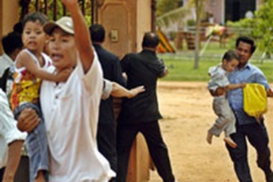 Những hình ảnh về vụ bắt cóc con tin ở Campuchia