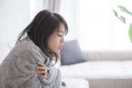 Làm thế nào để phân biệt cảm lạnh, cúm và viêm phổi?