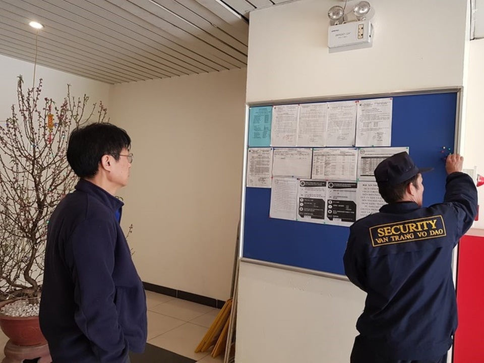 Chống corona ở chung cư: Không nói chuyện trong thang máy, ra vào phải rửa tay - 1 Chống corona ở chung cư: Không nói chuyện trong thang máy, ra vào phải rửa tay - 1