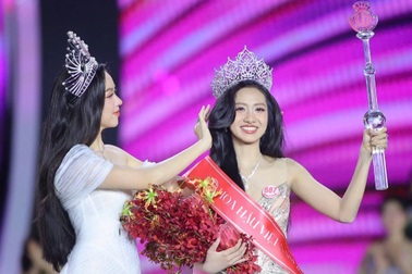 Hoa hậu Trúc Linh: Nâng cao khả năng tư duy sáng tạo để trở nên khác biệt