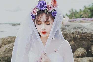 "Hot girl" Hà Min tung ảnh cưới đẹp lung linh trên đất Thái Lan