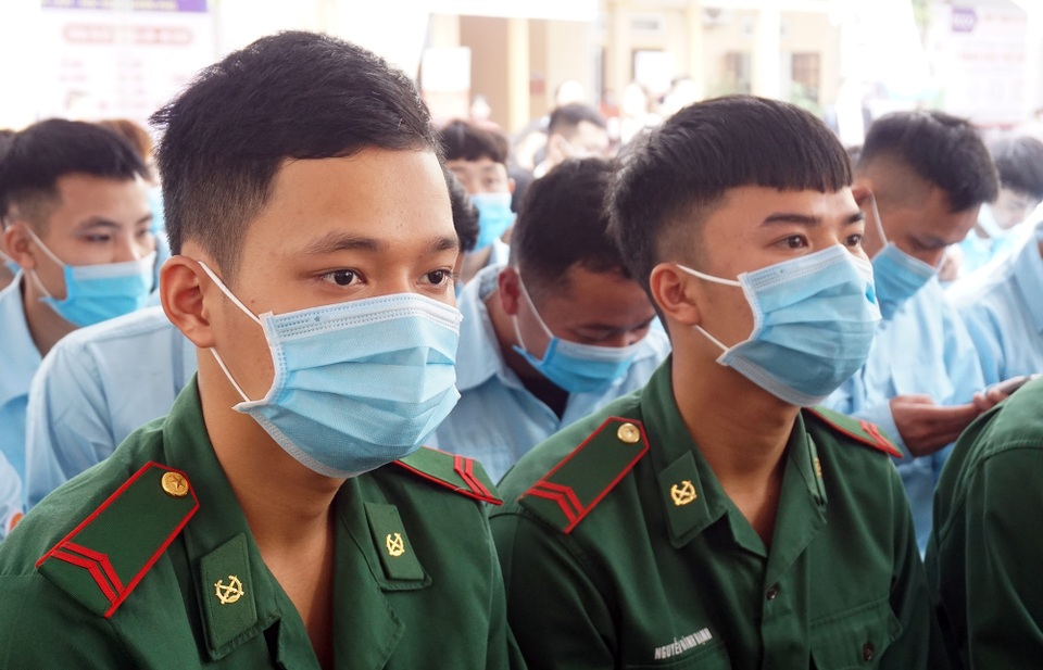 Bộ đội xuất ngũ hào hứng với phiên giao dịch việc làm đầu tiên được tổ chức - 3 Bộ đội xuất ngũ hào hứng với phiên giao dịch việc làm đầu tiên được tổ chức - 3