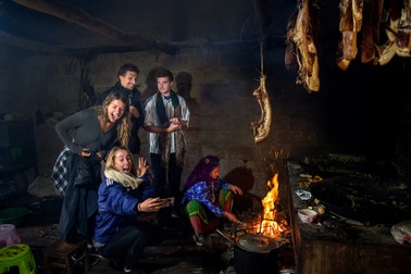 Thăm bếp người H'Mông