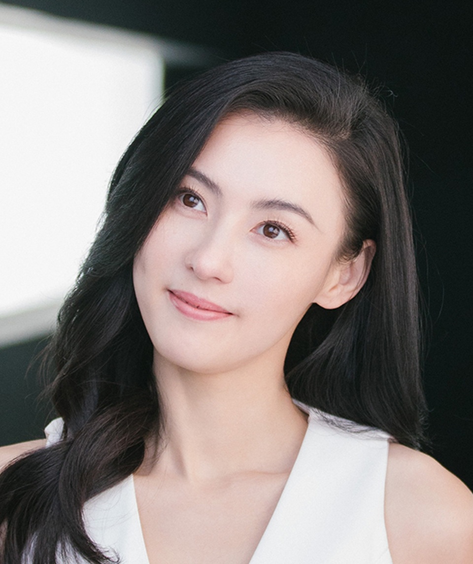 Trương Bá Chi hoá giải ân oán với đàn chị Vương Phi - 7 Trương Bá Chi hoá giải ân oán với đàn chị Vương Phi - 7