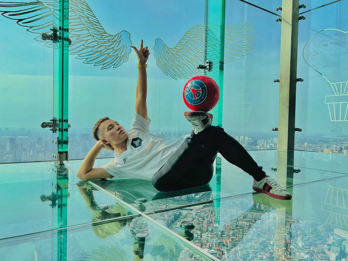 Hồng Sơn, Quang Hải làm giám khảo Tết Freestyle Football 2022 - 1 Hồng Sơn, Quang Hải làm giám khảo Tết Freestyle Football 2022 - 1