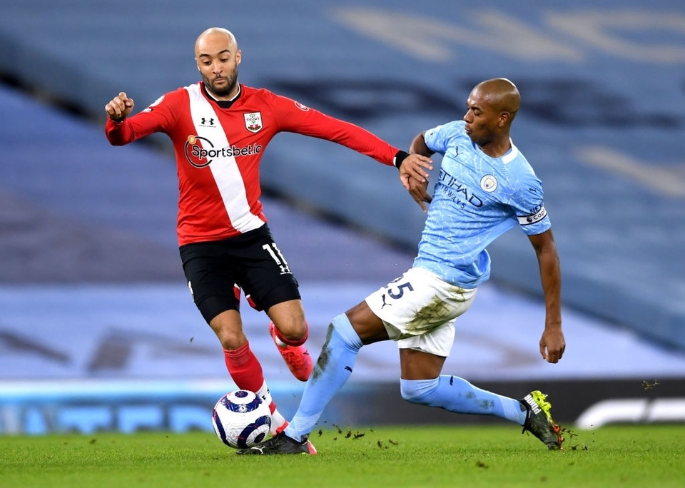 Vùi dập Southampton, Man City tiếp tục hơn Man Utd 14 điểm - 3 Vùi dập Southampton, Man City tiếp tục hơn Man Utd 14 điểm - 3