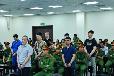 Cựu công an khai lý do dùng xe biển xanh của trật tự phường để chở ma túy