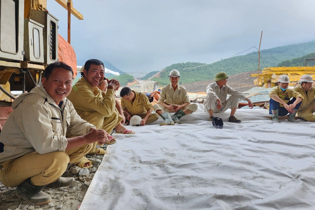 Thông một nhánh hầm trên cao tốc nối Hà Tĩnh - Quảng Bình - 2 Thông một nhánh hầm trên cao tốc nối Hà Tĩnh - Quảng Bình - 2