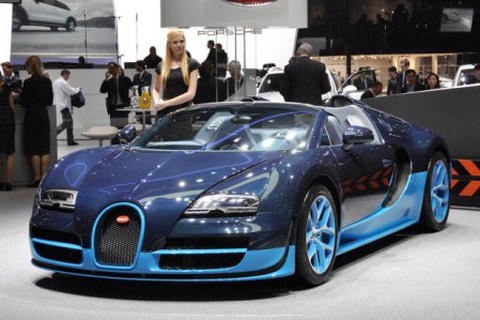 Cận cảnh siêu phẩm Bugatti Veyron Grand Sport Vitesse