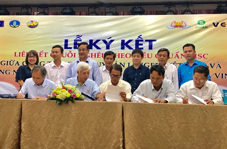 Nuôi nghêu kiếm tiền triệu mỗi ngày, chính ngư dân phải tiên phong bảo vệ biển - 3 Nuôi nghêu kiếm tiền triệu mỗi ngày, chính ngư dân phải tiên phong bảo vệ biển - 3