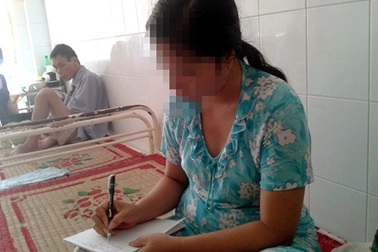 Sư Thích Long Tịnh "bấm huyệt" khiến nữ bệnh nhân sưng tấy vùng kín