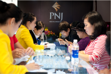 Vì sao khách hàng tín nhiệm trang sức PNJ?