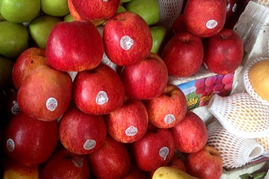 “Hô biến” trái cây Trung Quốc thành trái cây “hiệu”