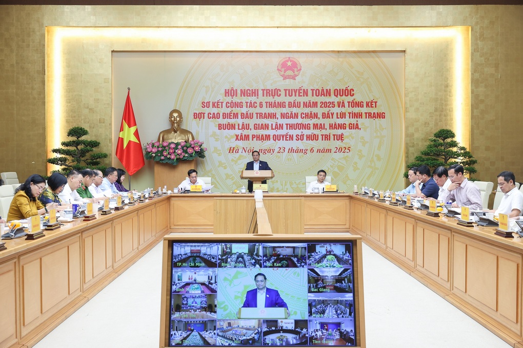 Thủ tướng: “Quét sạch thuốc và thực phẩm giả” - 2 Thủ tướng: “Quét sạch thuốc và thực phẩm giả” - 2
