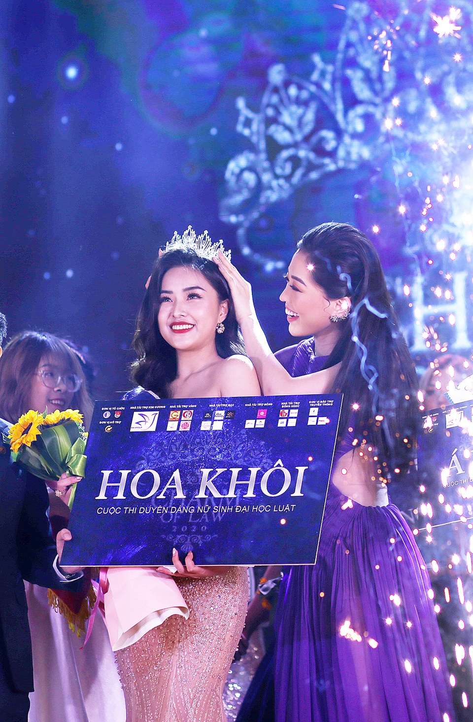 Hành trình chinh phục vương miện của tân Hoa khôi ĐH Luật Hà Nội - 11 Hành trình chinh phục vương miện của tân Hoa khôi ĐH Luật Hà Nội - 11