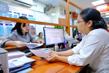 Thủ tướng yêu cầu sớm chi trả chế độ cho cán bộ sau sáp nhập