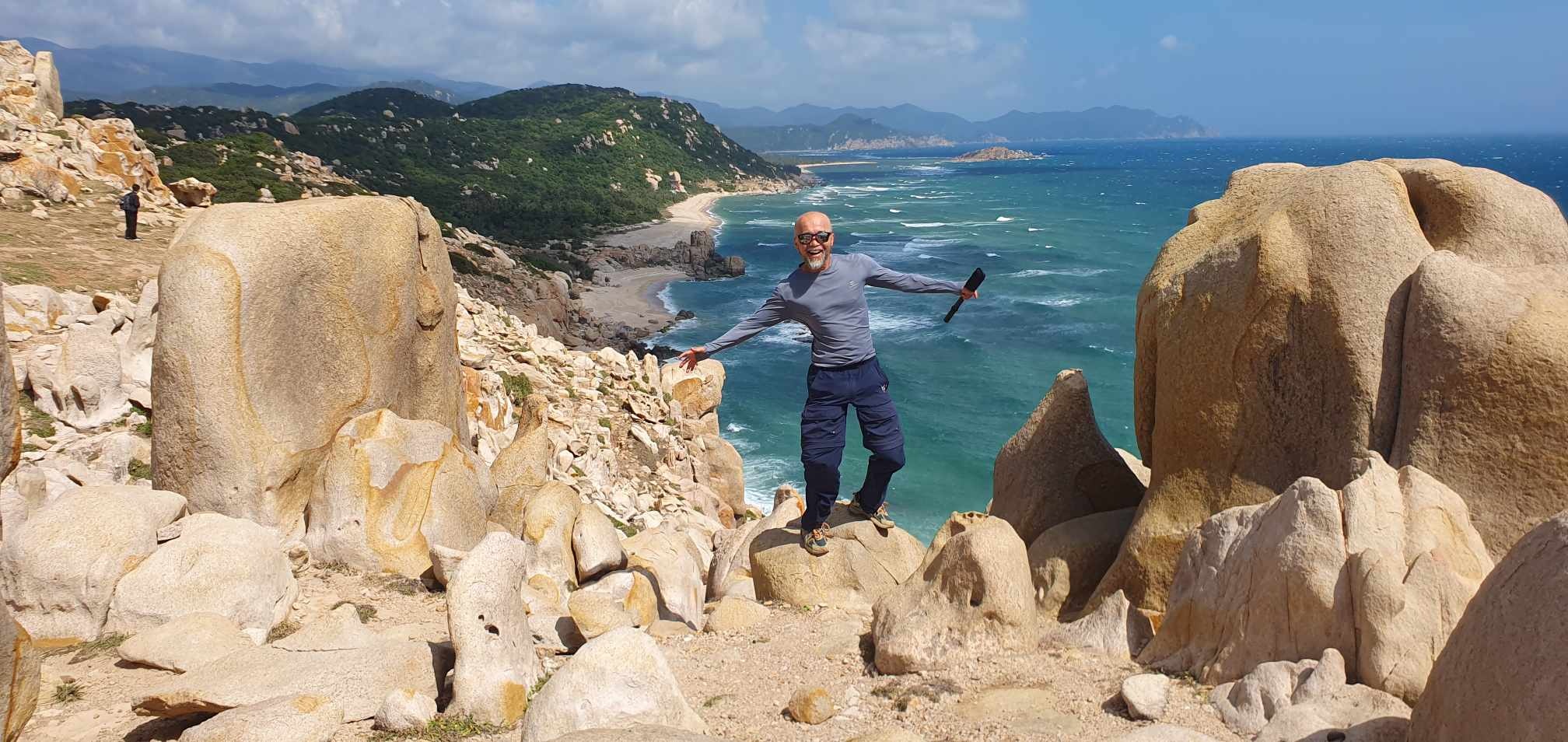 La verdad sobre un turista brasileño que voló a Vietnam y se encontró con alguien con una cara similar a la suya - 3 Sự thật du khách Brazil bay sang Việt Nam gặp người có gương mặt giống mình - 3