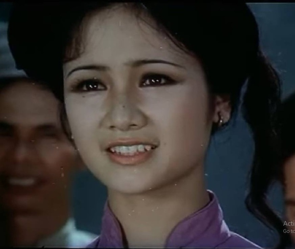 Thu Hà Lá ngọc cành vàng tiết lộ ký ức nóng mặt khi chụp ảnh lịch - 5 Thu Hà Lá ngọc cành vàng tiết lộ ký ức nóng mặt khi chụp ảnh lịch - 5