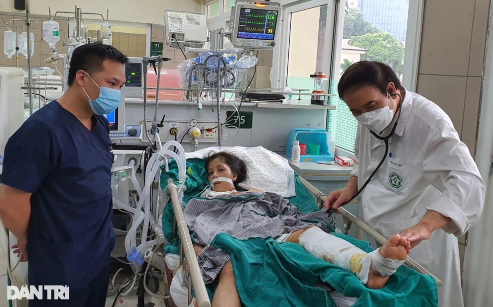 Về quê tránh dịch Covid: Bánh xe tải oan nghiệt và nước mắt góa phụ tuổi 18 - 5 Về quê tránh dịch Covid: Bánh xe tải oan nghiệt và nước mắt góa phụ tuổi 18 - 5