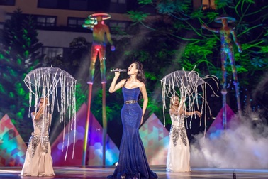 Cô gái đại dương của Nhật Huyền làm bùng nổ sân khấu Miss Word Việt Nam 2019