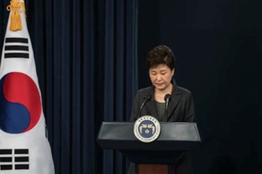 Phe đối lập Hàn Quốc trình kiến nghị luận tội Tổng thống Park Geun-hye