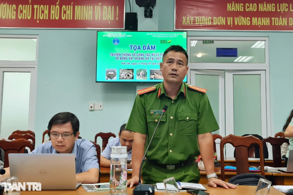 Làm gì để du khách đến Tây Nguyên không mua ngà voi, nhẫn lông voi? - 2 Làm gì để du khách đến Tây Nguyên không mua ngà voi, nhẫn lông voi? - 2