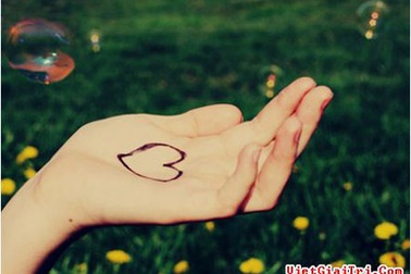 Thư Paris: Màu xanh áo lính năm xưa...