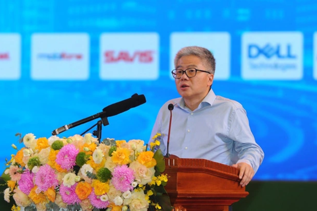 Giáo sư Ngô Bảo Châu: Bố hổ, mẹ hổ thì con cái dễ thành công - 2 Giáo sư Ngô Bảo Châu: Bố hổ, mẹ hổ thì con cái dễ thành công - 2