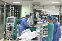 Tự chữa đau răng, người đàn ông sốc nhiễm khuẩn, suy đa tạng