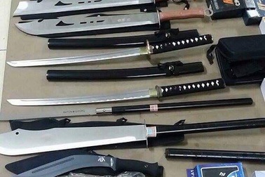 Bắt kho hung khí, công cụ hỗ trợ cực lớn