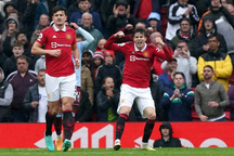 HLV Ten Hag chỉ đích danh người hùng của Man Utd ở cuộc đấu Aston Villa