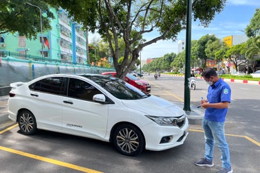 Thành phố Vũng Tàu thu phí đậu xe lòng đường