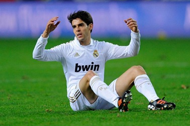 Thành London “giành giật” Kaka