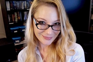 Ông bố tự hào vì con là diễn viên phim cấp 3