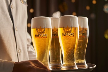 Vị bia êm đằm thượng hạng bắt nguồn từ tinh thần Omotenashi