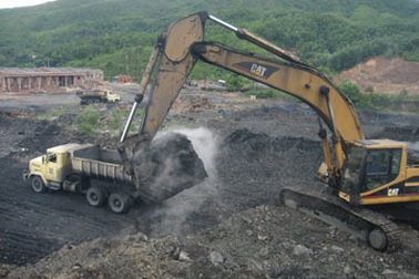 Cháy ngầm tại mỏ than Nông Sơn