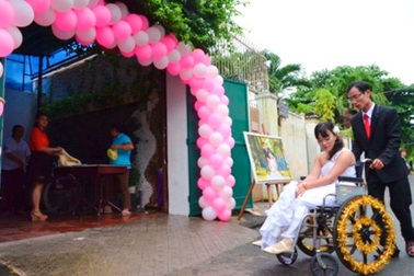 Cộng đồng người khuyết tật “sốc” trước những lời bình về tình yêu của một diễn giả