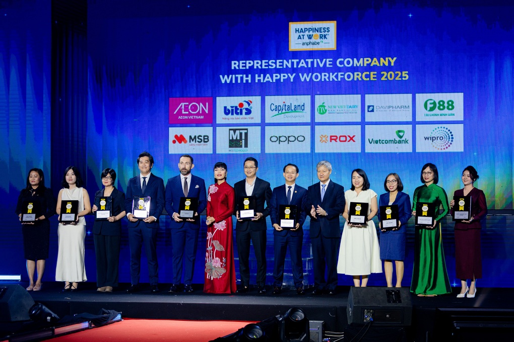 ROX Group được Anphabe vinh danh “Nguồn nhân lực hạnh phúc” - 1