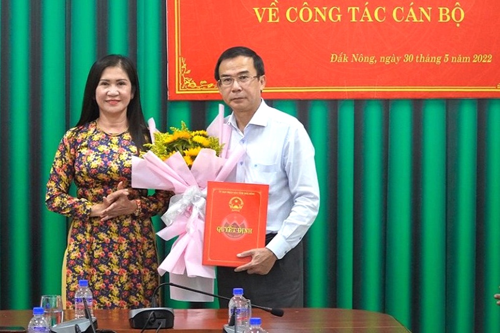 Chủ tịch Đắk Nông nóng ruột khi ghế nóng ngành y 3 năm vẫn trống - 3 Chủ tịch Đắk Nông nóng ruột khi ghế nóng ngành y 3 năm vẫn trống - 3