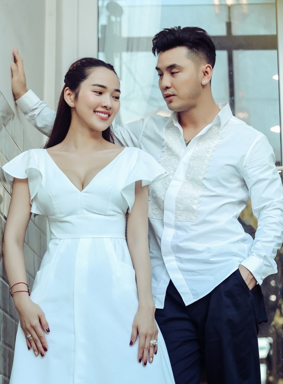 Vợ chồng Ưng Hoàng Phúc chia sẻ cách “giữ lửa” của tình yêu - 2 Vợ chồng Ưng Hoàng Phúc chia sẻ cách “giữ lửa” của tình yêu - 2