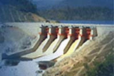 Hai ngày nữa, hồ Hòa Bình hết nước sản xuất