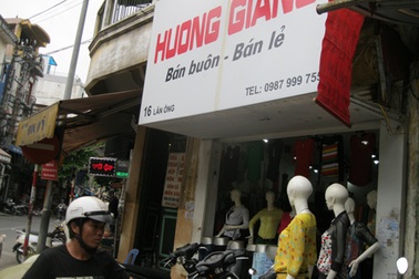 Trục lợi trên "đất vàng" phố cổ