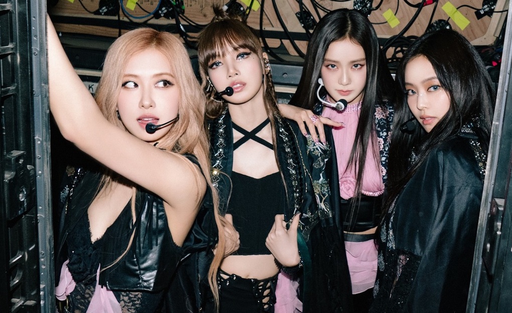 Blackpink rộ tin tan rã, cổ phiếu công ty quản lý lao dốc không phanh - 1 Blackpink rộ tin tan rã, cổ phiếu công ty quản lý lao dốc không phanh - 1