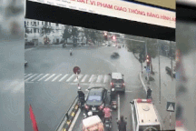 Tài xế bị phạt nguội vì nhường đường cho xe cứu thương gây nhiều tranh cãi