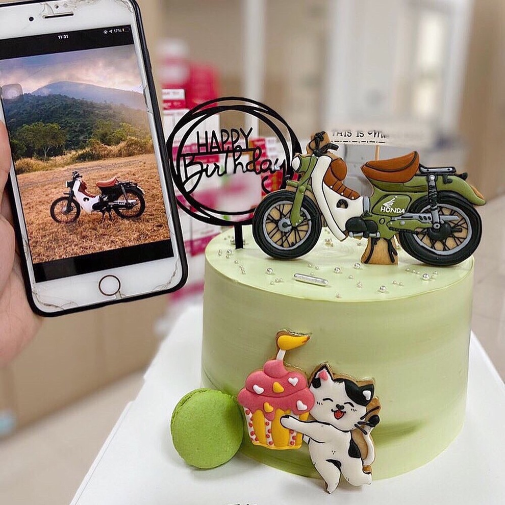 Loạt siêu xe phiên bản mini làm từ bánh quy đẹp mắt của 9X Tây Ninh - 6 Loạt siêu xe phiên bản mini làm từ bánh quy đẹp mắt của 9X Tây Ninh - 6