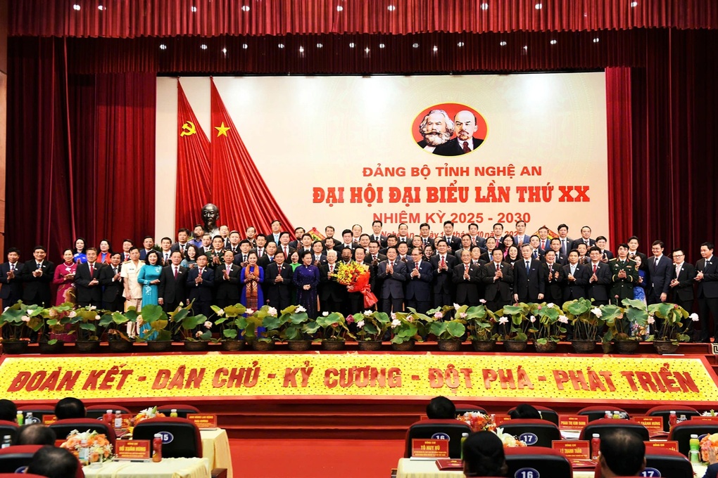 Nuôi dưỡng đội ngũ doanh nhân xứ Nghệ giàu khát vọng, bản lĩnh và trí tuệ - 3 Nuôi dưỡng đội ngũ doanh nhân xứ Nghệ giàu khát vọng, bản lĩnh và trí tuệ - 3