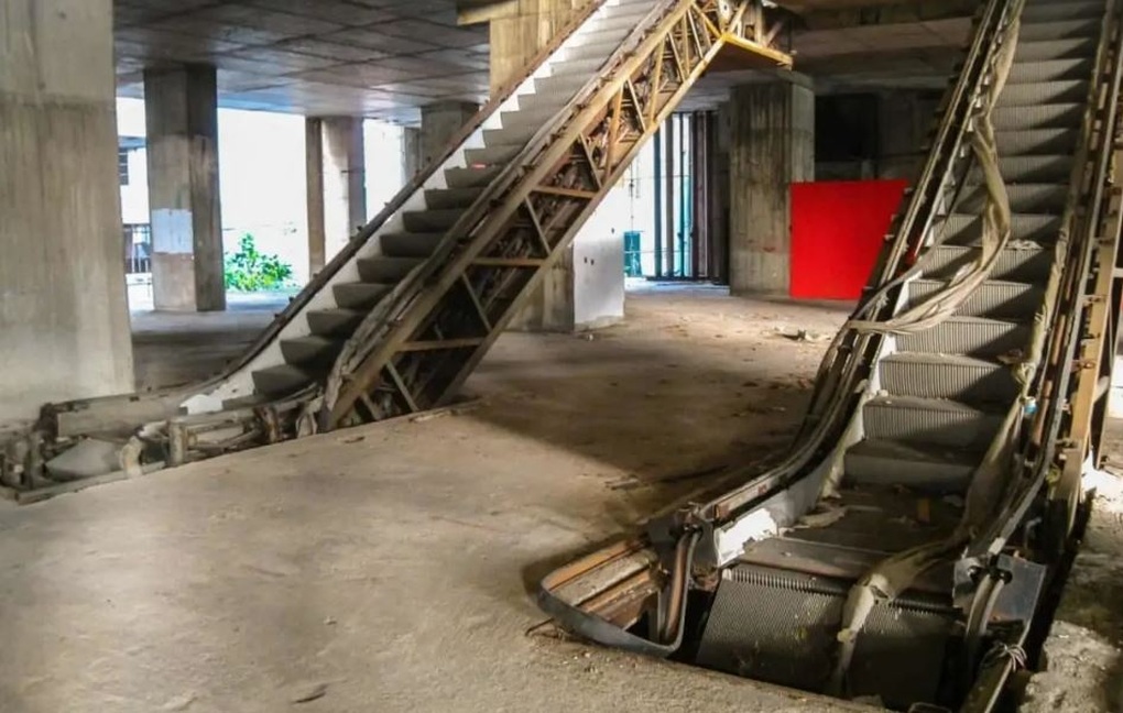 Vẻ ma mị trong tòa tháp hơn 30 năm chưa hoàn thành giữa Bangkok - 2 Vẻ ma mị trong tòa tháp hơn 30 năm chưa hoàn thành giữa Bangkok - 2